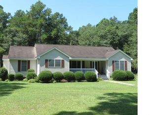 10520 Neuse Rd, Arapahoe, NC 28510