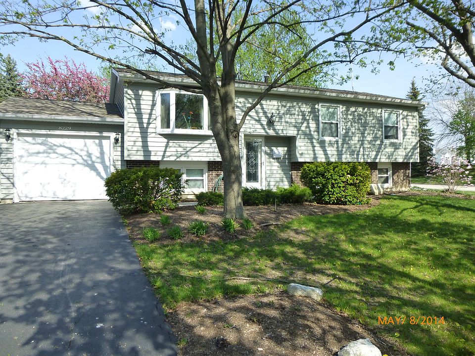 1st image of 8229 Lindenwood Ln