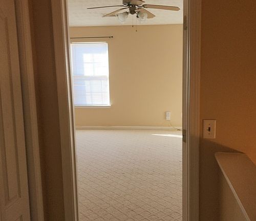 3rd image of 1425 Forsythia Way #1