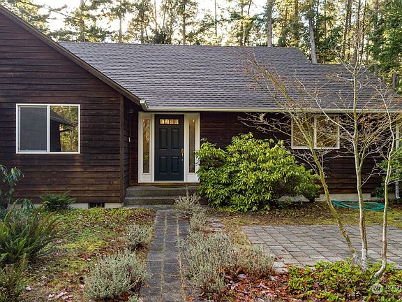 2nd image of 1540 Wildberry Lane