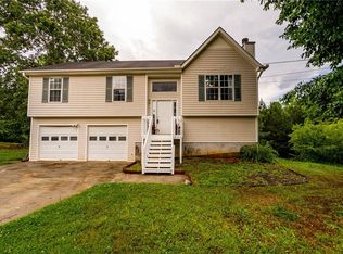 731 Cole Lake Rd, Dallas, GA 30157