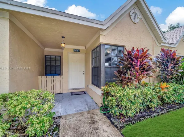 3687 NW 83rd Ln, Sunrise, FL 33351