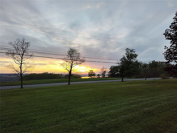 4th image of 2657 N Triphammer Rd