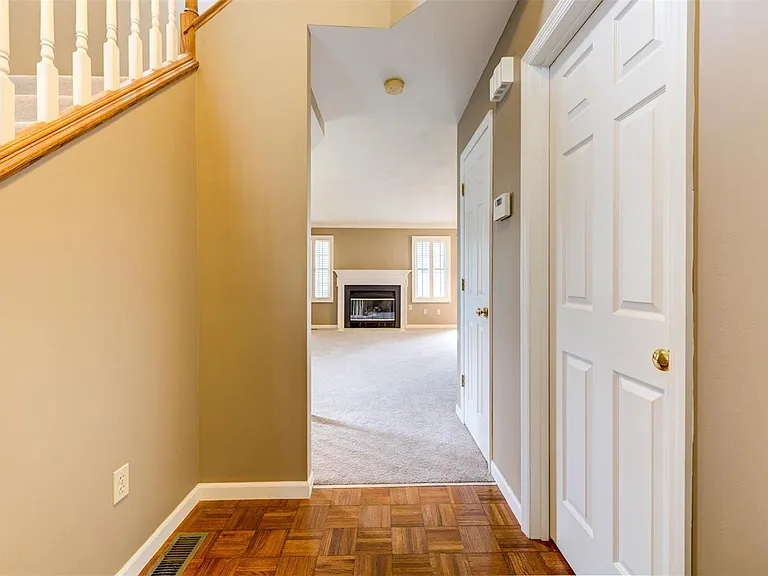1745 Blue Oak Dr — Photo 2