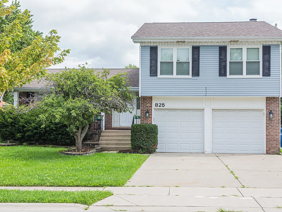 825 Pheasant Walk Dr #825