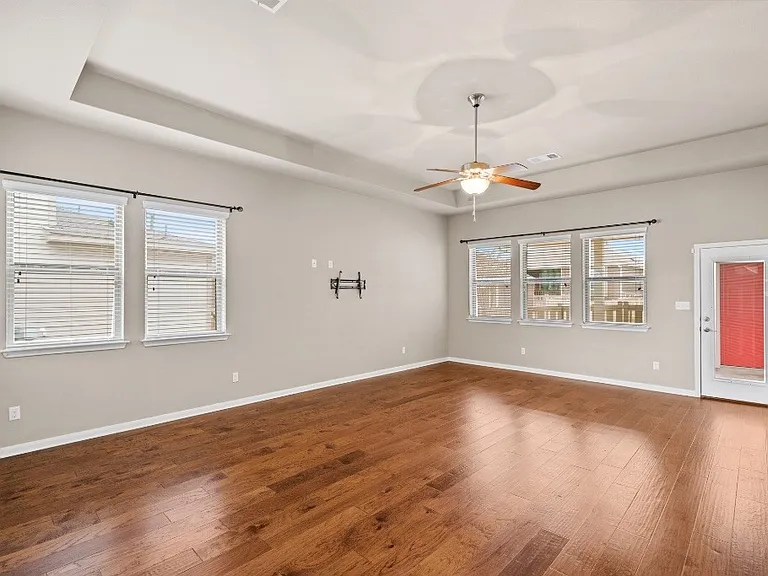 121 Greene — Photo 10