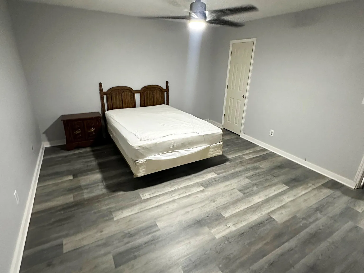 4 bed, 2.0 bath, 1696 sqft, $1,139 — Photo 1