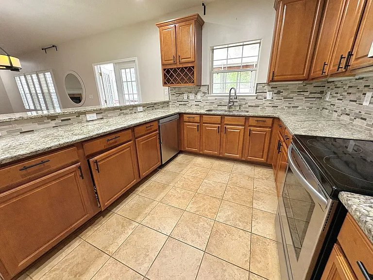 11288 Panther Creek Pkwy — Photo 11