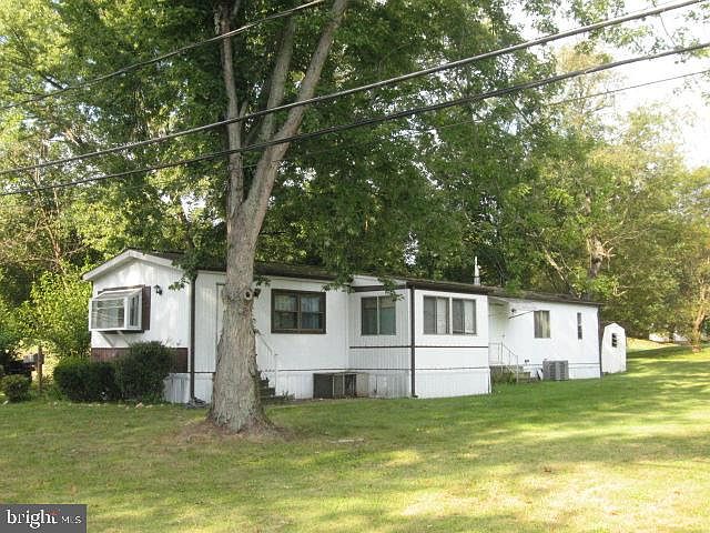 2nd image of 306 Snowball Dr