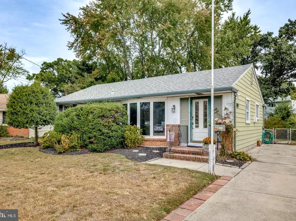2310 Corbett Rd, Pennsauken, NJ 08109