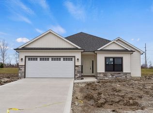 13303 Halen Hills Ct, Fort Wayne, IN 46818