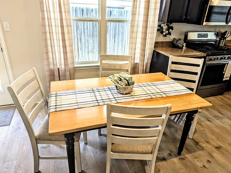 Fort Griffin Dr — Photo 17