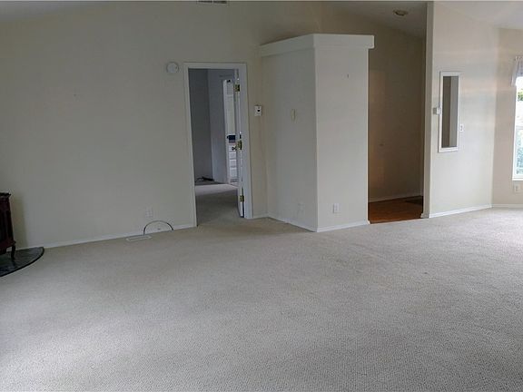 3rd image of 8048 18th Ln SE