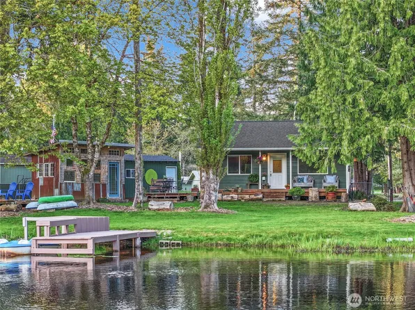 21 E Lakeshore Place, Shelton, WA 98584