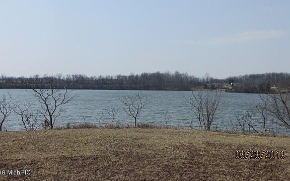 3rd image of 14712 Lakeshore Dr