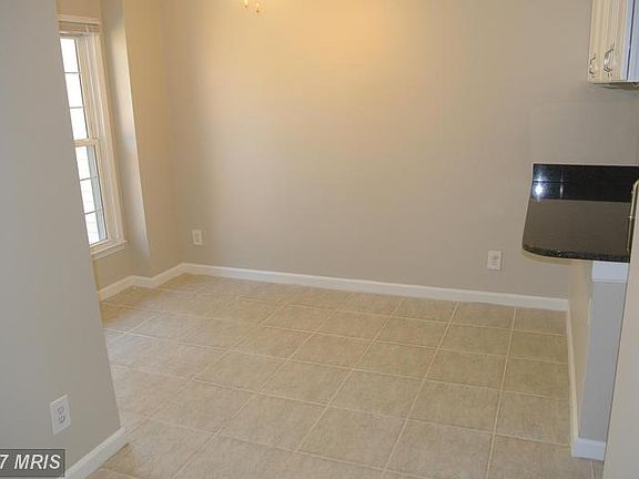 5th image of 6054 Deer Hill Ct