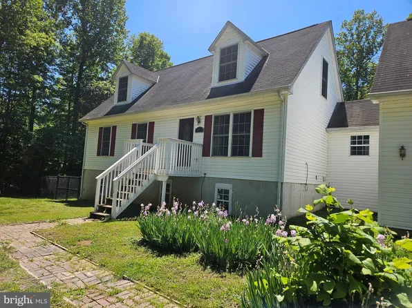 1820 Striped Bass Ct, Lusby, MD 20657