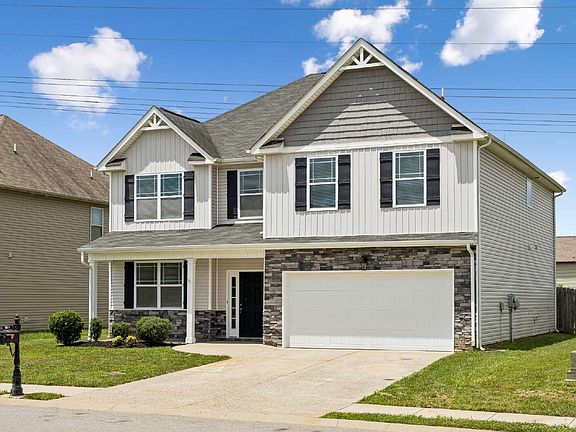 2nd image of 1240 Winterset Dr