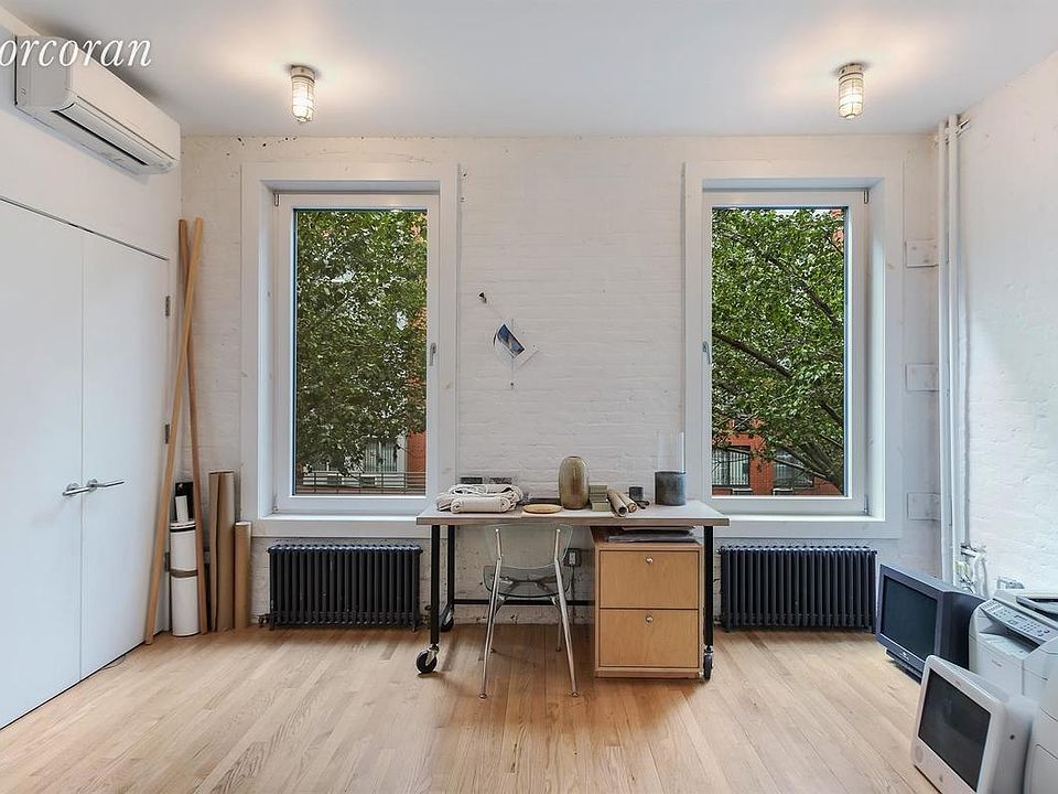 1st image of 8 E 2nd St #2