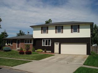 129 Azalea Dr, Buffalo, NY 14224