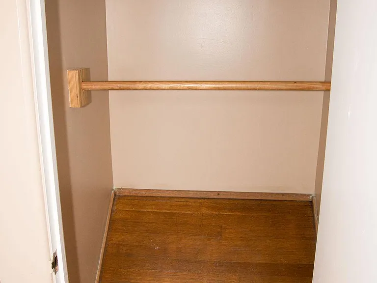 1223 Greenbrier Rd #1/2 — Photo 28
