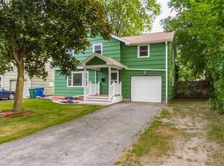 24 Hewitt St, Rochester, NY 14612