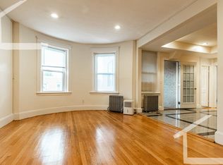 55 Babcock St #6F, Brookline, MA 02446