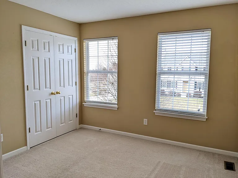 9786 Emerald Ridge Ave NW — Photo 10
