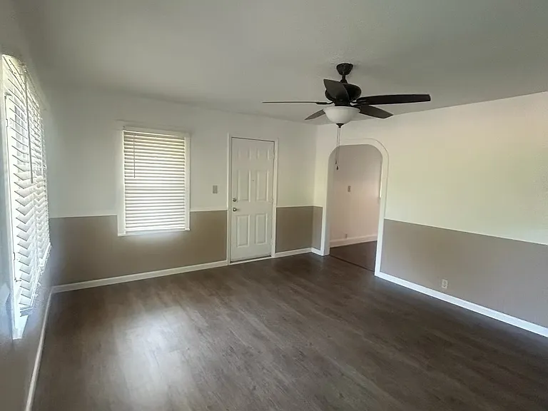 45 Georgia Ave — Photo 9