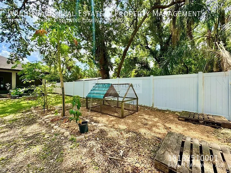 8424 N Packwood Ave — Photo 32