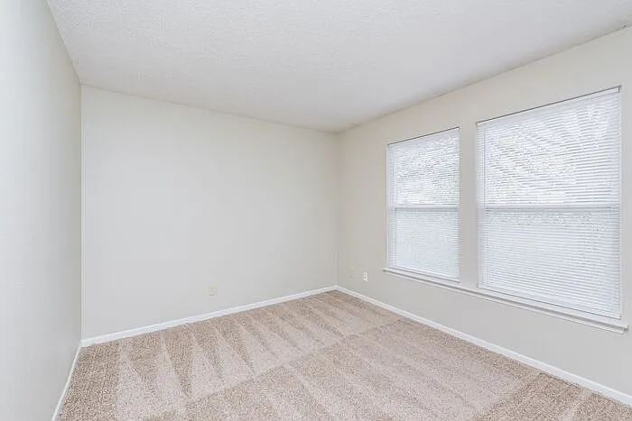 8951 Poppy Ln — Photo 15