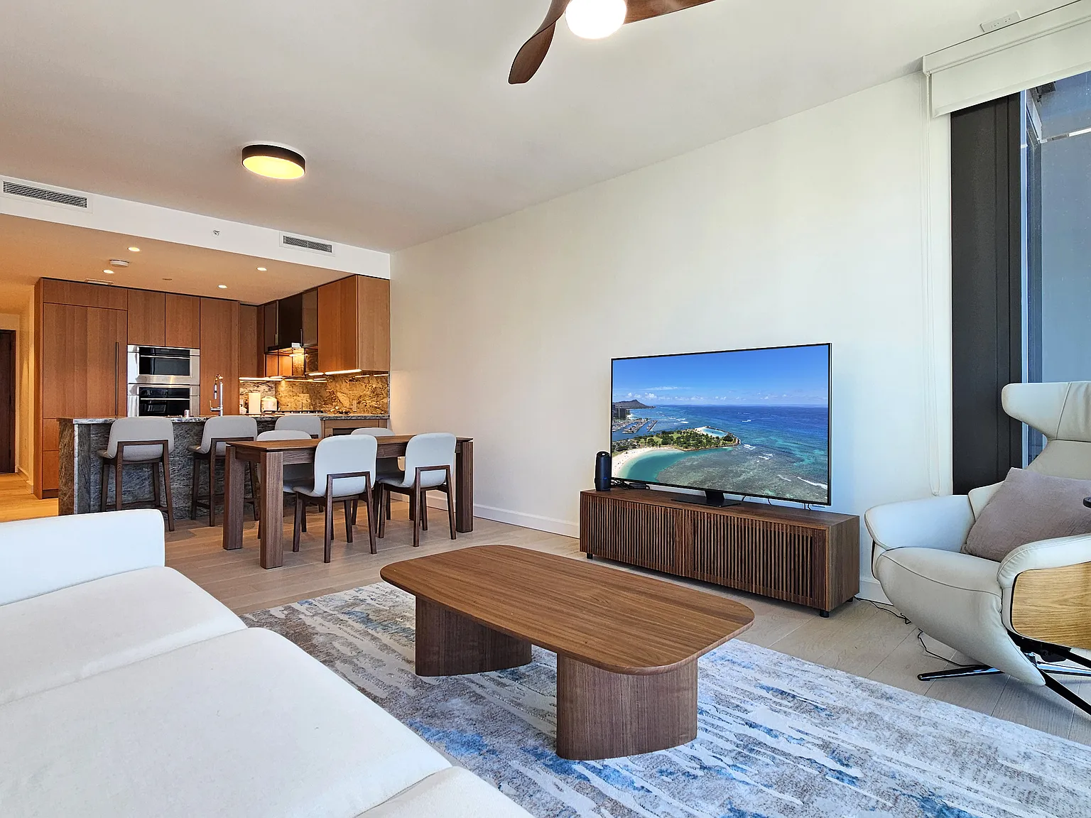 1 bed, 798 sqft, $5,800 — Photo 2