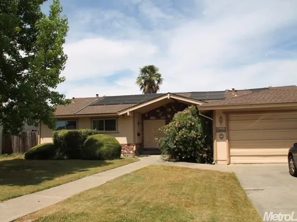 7 Park Vista Cir, Sacramento, CA 95831