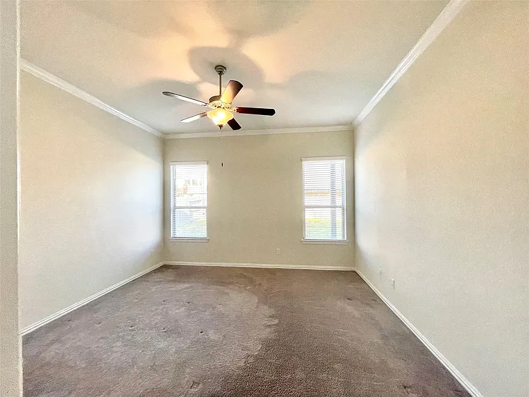 1915 Orchard Berry Ln — Photo 20