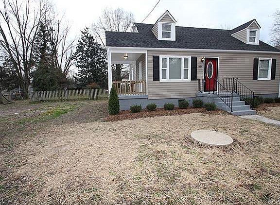 3rd image of 1409 Rhode Island Ave