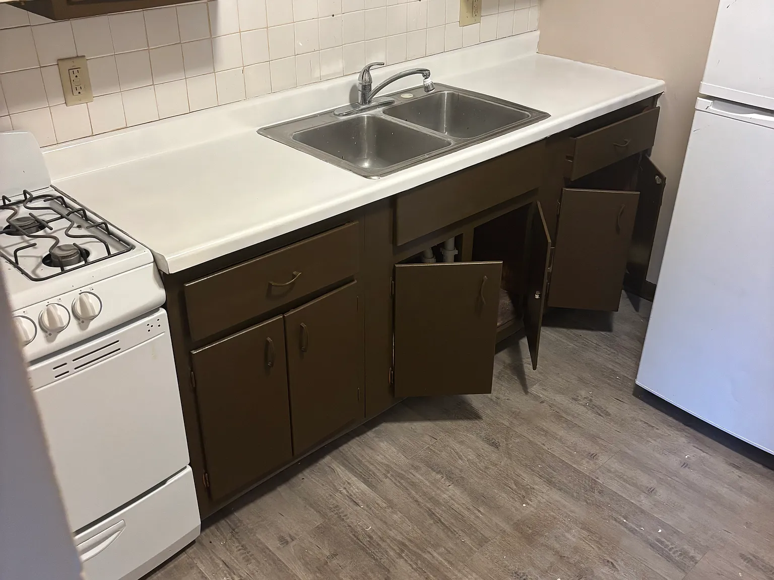 2 bed, 750 sqft, $975 — Photo 4