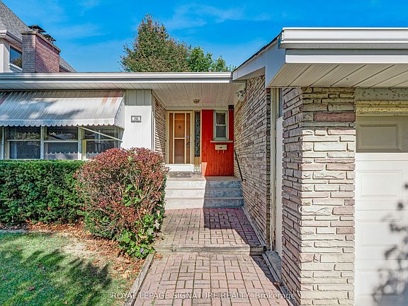 2nd image of 26 Millgate Cres
