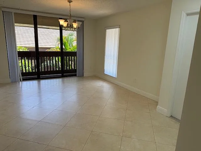 2 bed, 2.0 bath, 1475 sqft, $2,595 — Photo 3