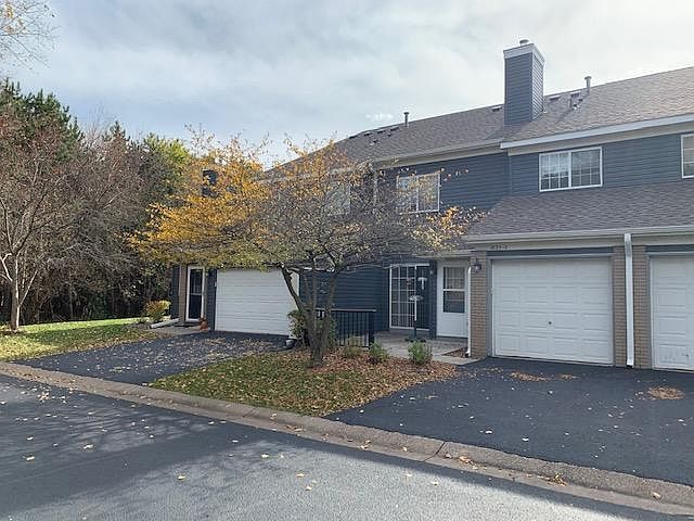 1st image of 1825 Donegal Dr APT 2