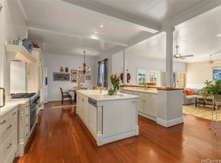 2376 Oahu Ave, Honolulu, HI 96822