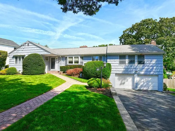 39 West Street, Northport, NY 11768