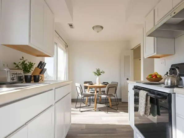 Belmont Heights Apartments