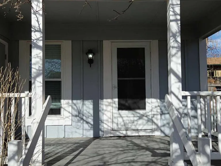 260 Greenway Cir W — Photo 4