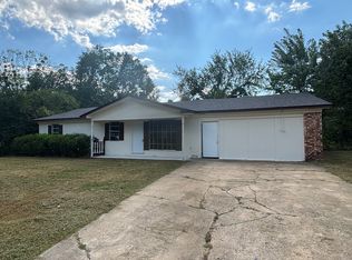 708 Pecan St, Muldrow, OK 74948