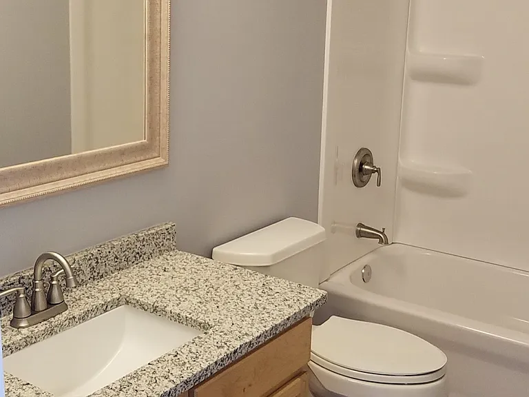16139 Bent Grass Dr — Photo 3