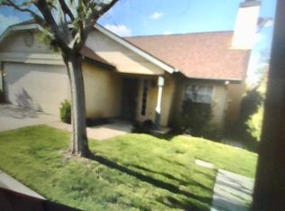 1822 Gettysburg Ave, Clovis, CA 93611