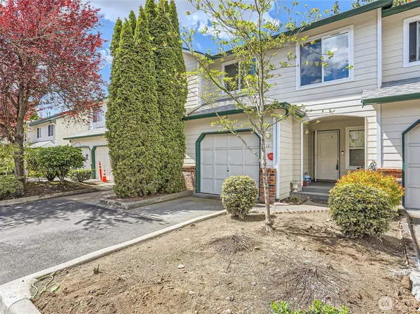 1131 115th Street SW #J3, Everett, WA 98204