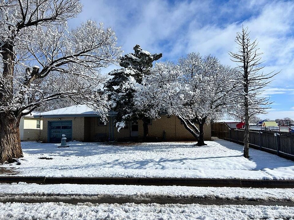 2nd image of 511 Powell Ave