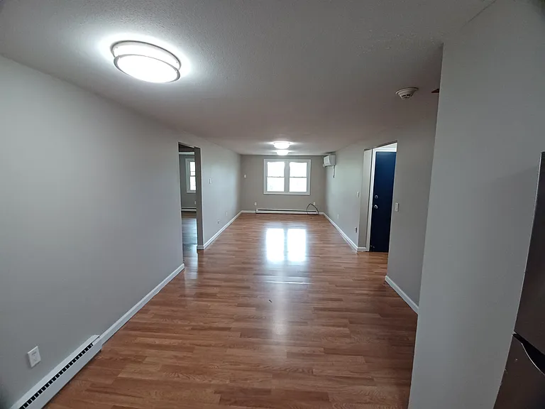 236 Maple St — Photo 5