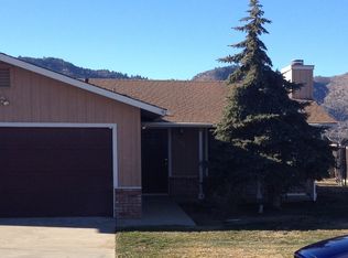 21621 Foothill Dr, Tehachapi, CA 93561